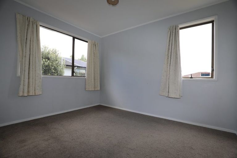 Photo of property in 34 Jandell Crescent, Bucklands Beach, Auckland, 2014