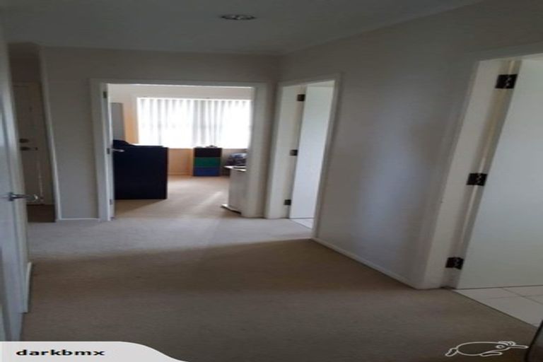 Photo of property in 77 Reeves Road, Pakuranga, Auckland, 2010