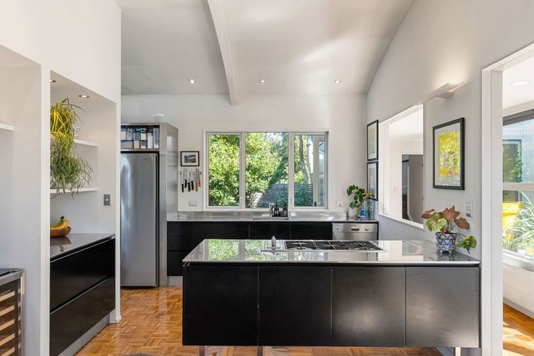 Photo of property in 145 Barnard Street, Wadestown, Wellington, 6012