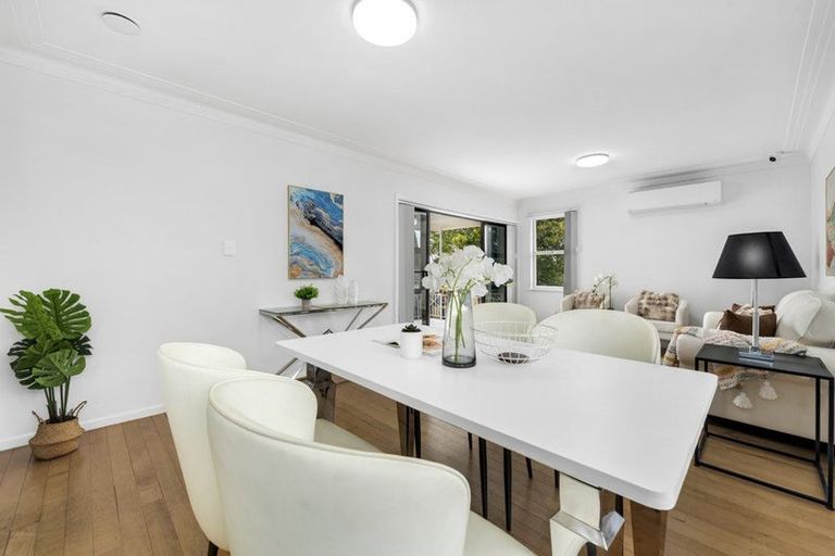 Photo of property in 11 Tampin Road, Hillpark, Auckland, 2102