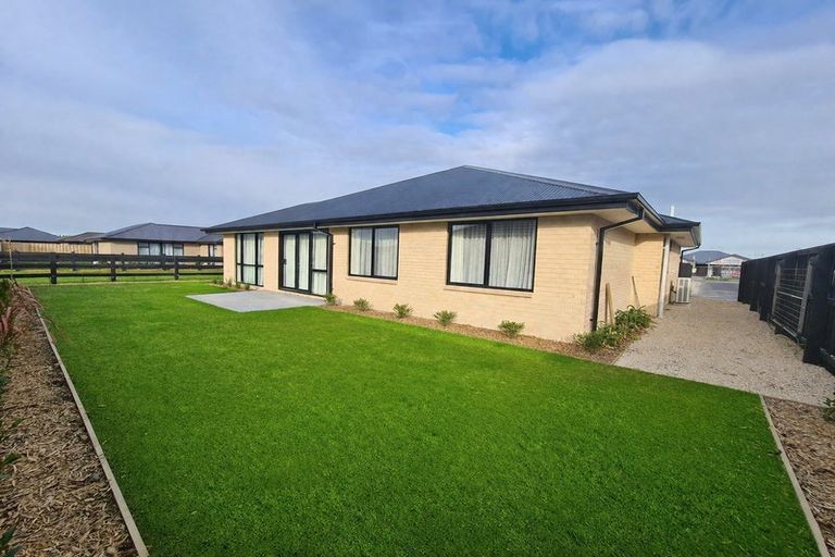 Photo of property in 85 Lady Isaac Drive, Rolleston, 7615