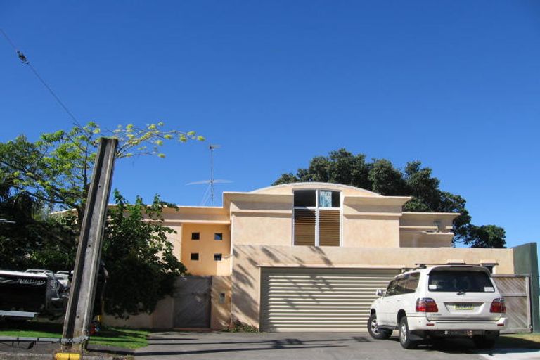 Photo of property in 30 Audrey Road, Takapuna, Auckland, 0620