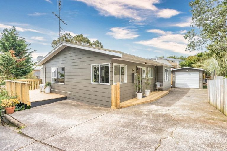 Photo of property in 175c Hibiscus Coast Highway, Red Beach, 0932