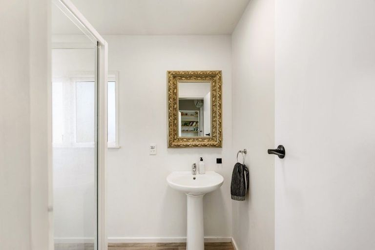 Photo of property in 125 Gloucester Street, Taradale, Napier, 4112