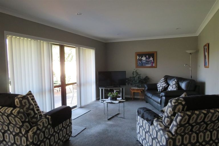 Photo of property in 8 Ngaio Street, Levin, 5510
