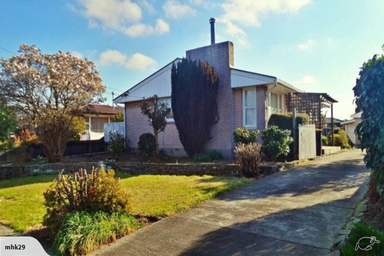 Photo of property in 12 Derwent Street, Bryndwr, Christchurch, 8053