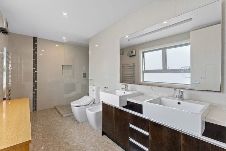 Photo of property in 21a Macleans Road, Bucklands Beach, Auckland, 2014