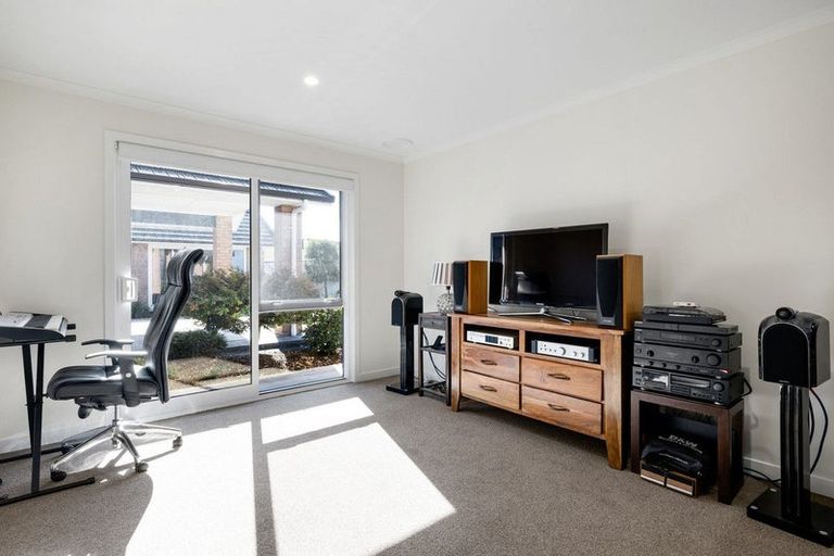 Photo of property in 9 Pukeko Grove, Cambridge, 3434