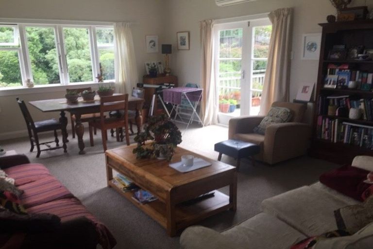 Photo of property in 8 Moffitt Street, Vogeltown, Wellington, 6021