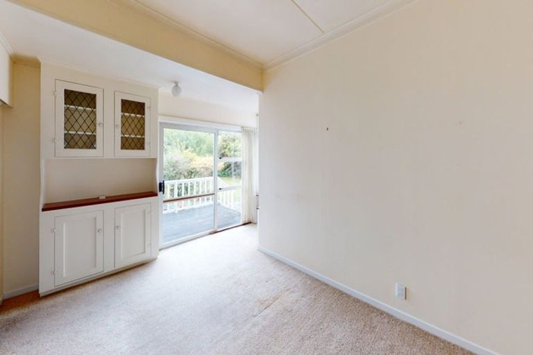 Photo of property in 12 Saint Leonard Street, Saint Johns Hill, Whanganui, 4501