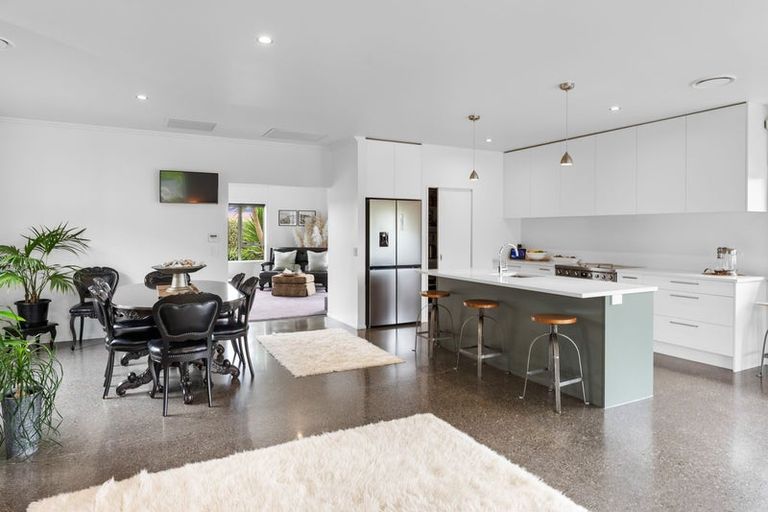 Photo of property in 14 Pairuku Lane, Peka Peka, Waikanae, 5391