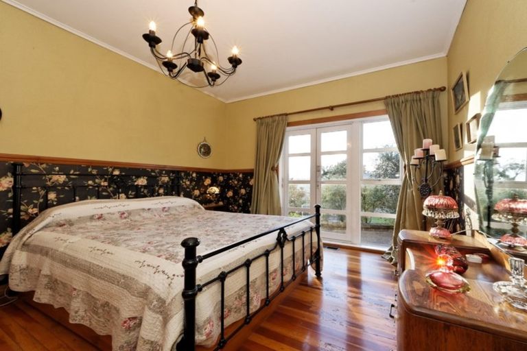 Photo of property in 139b Flanshaw Road, Te Atatu South, Auckland, 0610