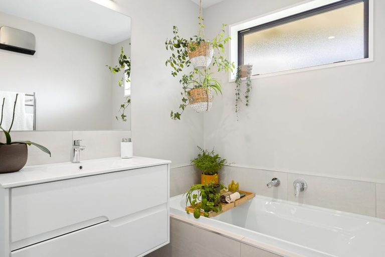 Photo of property in 11 Allied Road, Halswell, Christchurch, 8025