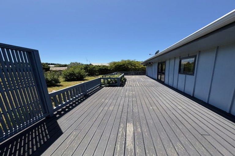 Photo of property in 38 Garth Road, Levin, 5571