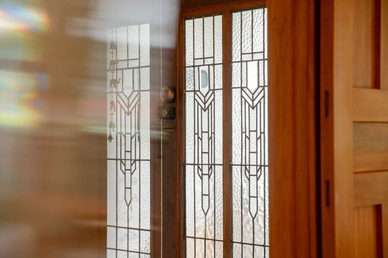 Photo of property in 53 Severn Street, Island Bay, Wellington, 6023