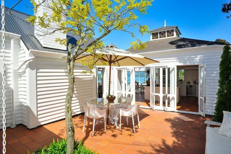 Photo of property in 53 Cressy Terrace, Lyttelton, 8082