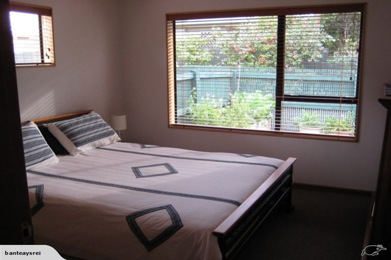 Photo of property in 376a Hardy Street, Nelson, 7010