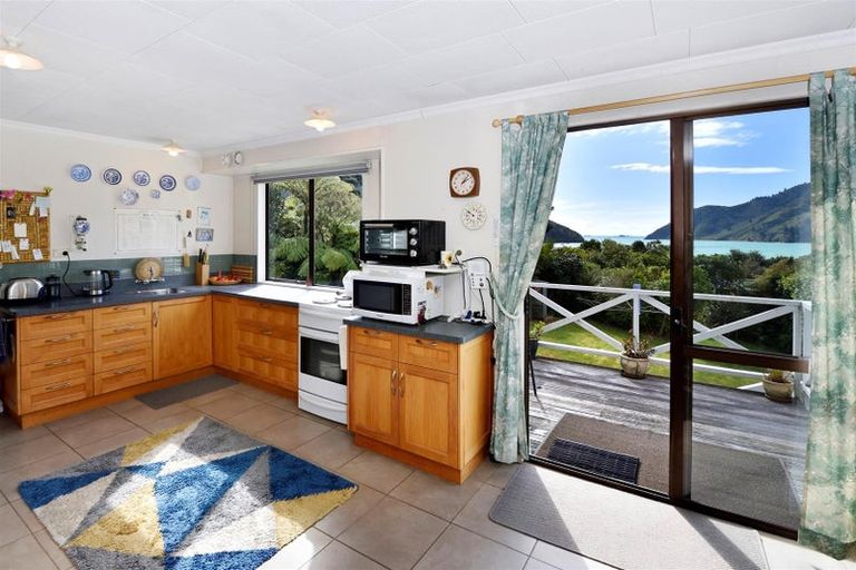 Photo of property in 3 Field Terrace, Okiwi Bay, French Pass, 7193