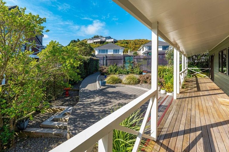 Photo of property in 37 Erris Street, Johnsonville, Wellington, 6037