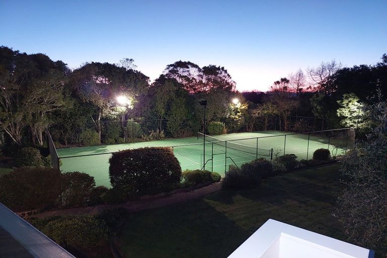 Photo of property in 225 Laing Road, Karaka, Papakura, 2580