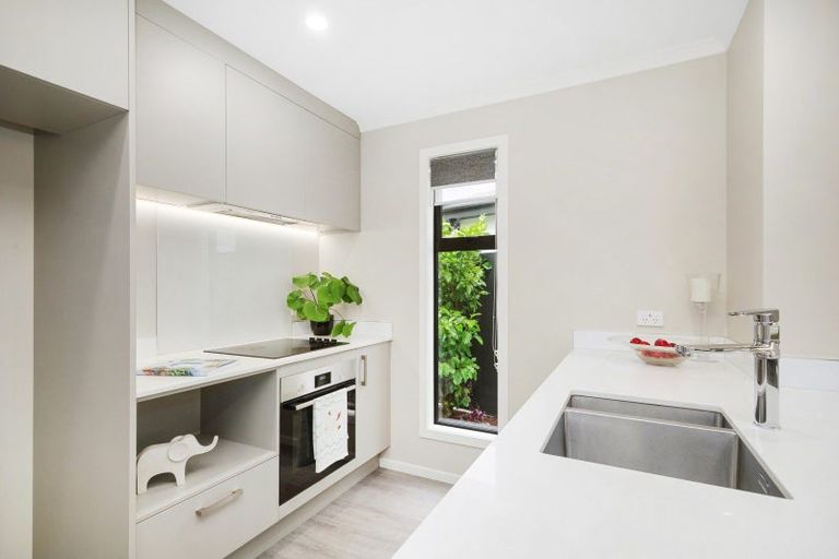 Photo of property in 6d Te Whiti Grove, Waterloo, Lower Hutt, 5011