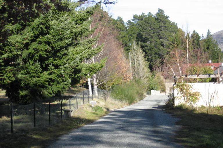 Photo of property in 73 Stratford Terrace, Wanaka, 9305