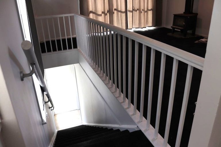 Photo of property in 579 East Coast Road, Browns Bay, Auckland, 0630