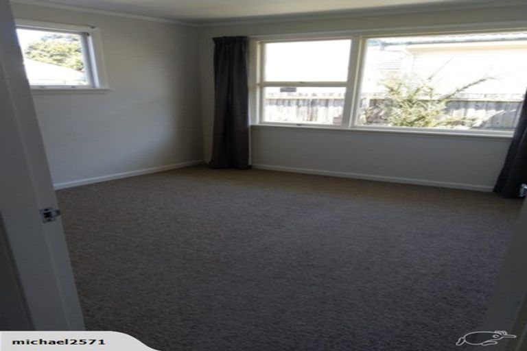 Photo of property in 18a Coopers Road, Dallington, Christchurch, 8061