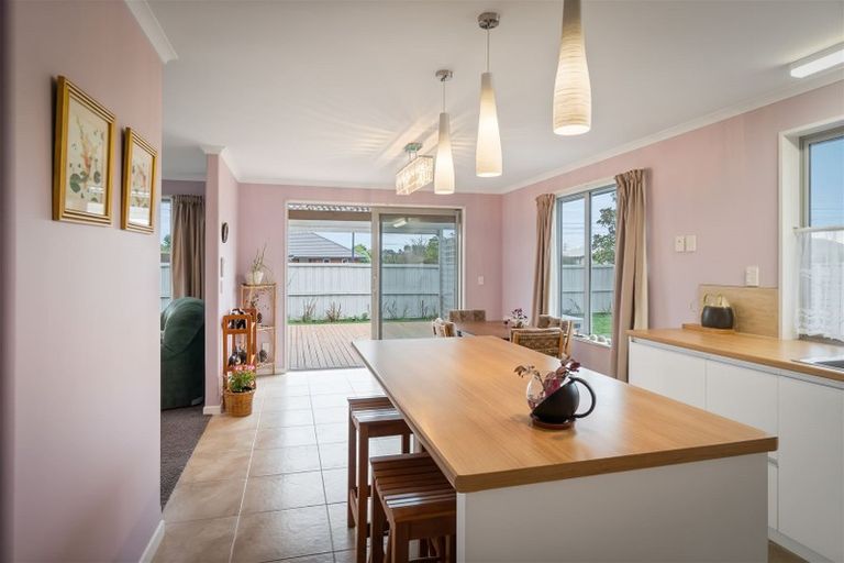 Photo of property in 2 Mimosa Lane, Yaldhurst, Christchurch, 8042