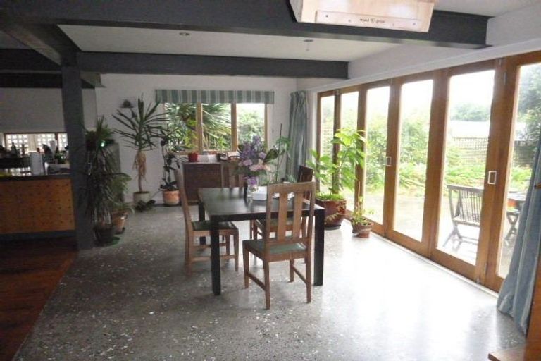 Photo of property in 103 Inglis Street, Seatoun, Wellington, 6022