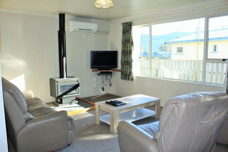 Photo of property in 51 Quintin Drive, Te Anau, 9600