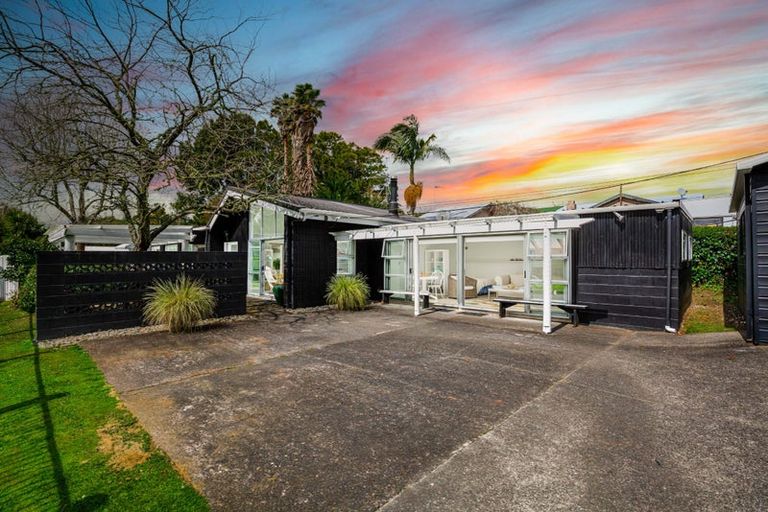 Photo of property in 39 Riverlea Road, Whenuapai, Auckland, 0618
