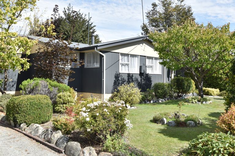 Photo of property in 45 Tekapo Drive, Twizel, 7901