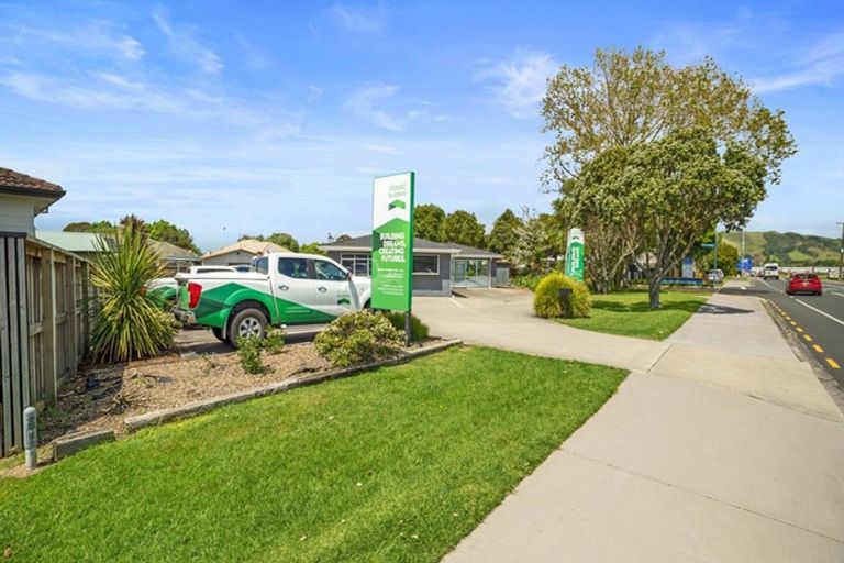 Photo of property in 89 Domain Road, Papamoa Beach, Papamoa, 3118
