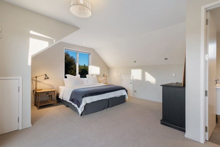 Photo of property in 24 Briar Bank Drive, Wanaka, 9305