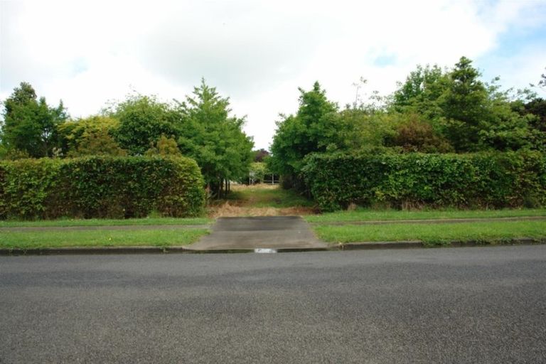 Photo of property in 29 Chester Street, Waverley, 4510