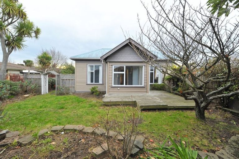 Photo of property in 1/109 Main North Road, Papanui, Christchurch, 8052