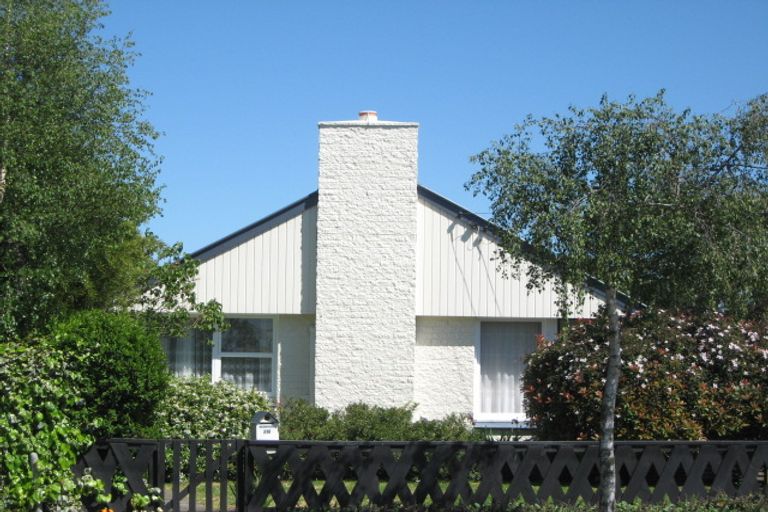 Photo of property in 219 Grimseys Road, Redwood, Christchurch, 8051