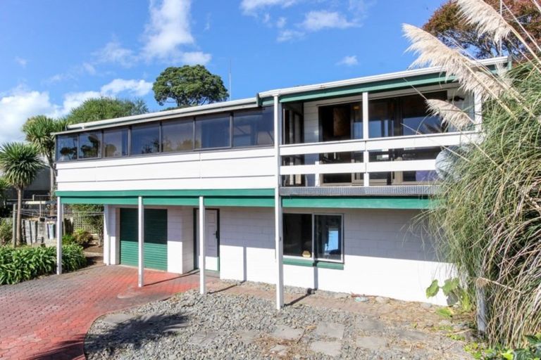 Photo of property in 69 Belt Road, New Plymouth, 4310