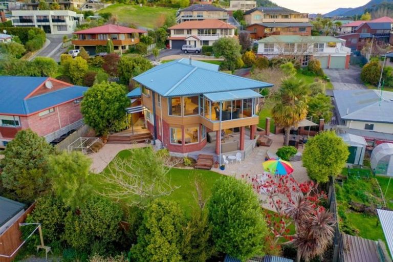 Photo of property in 4 Rimu Terrace, Waikawa, Picton, 7220
