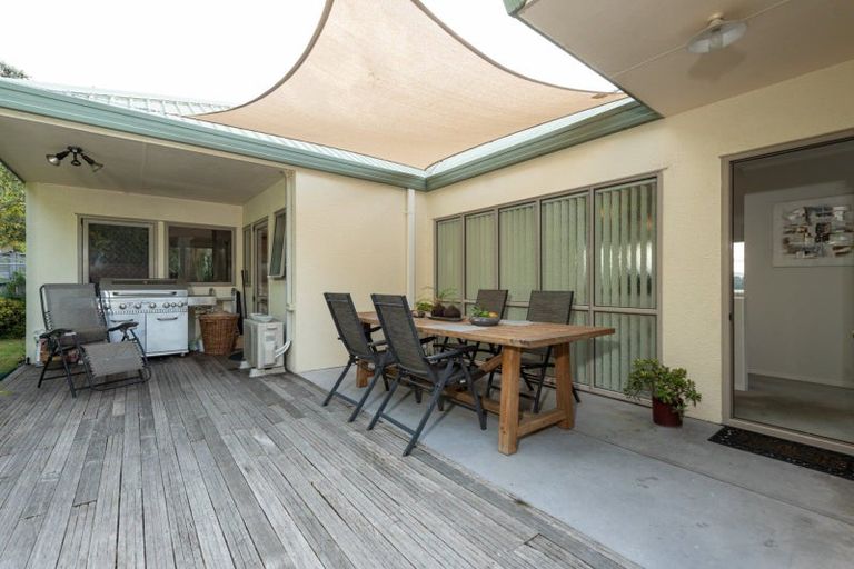 Photo of property in 2 Worsley Way, Bellevue, Tauranga, 3110