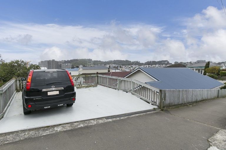 Photo of property in 68 Rintoul Street, Newtown, Wellington, 6021