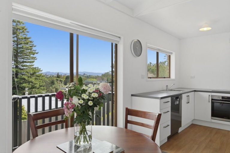 Photo of property in 16 Graham Place, Bellevue, Tauranga, 3110