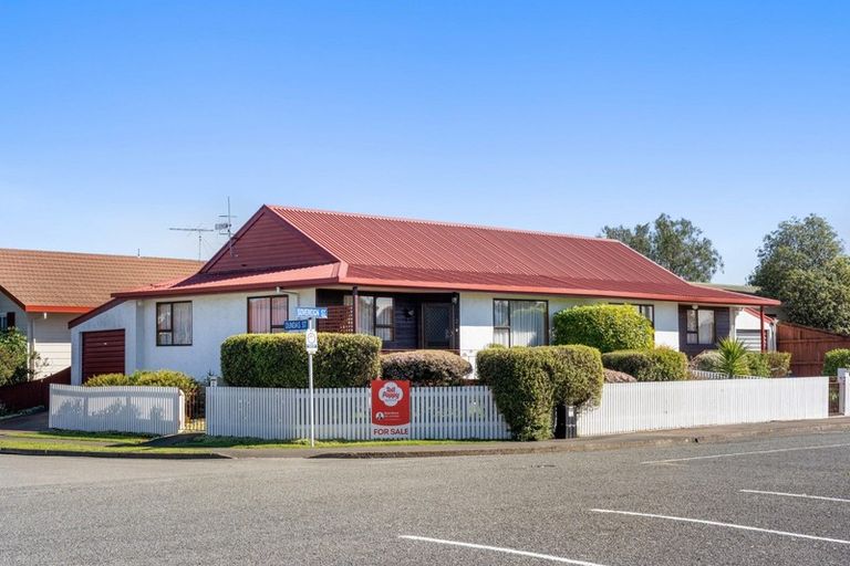 Photo of property in 2 Dundas Street, The Wood, Nelson, 7010