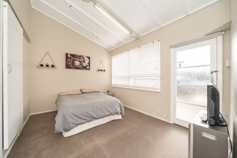 Photo of property in 10 Garnet Grove, Birchville, Upper Hutt, 5018