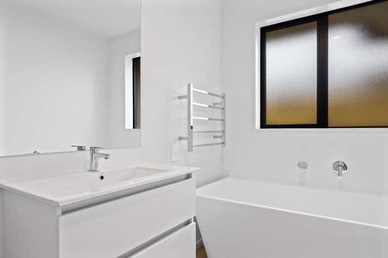 Photo of property in 12 Maple Lane, Rolleston, 7614