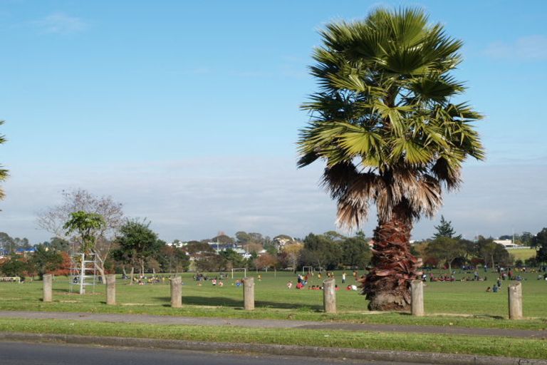 Photo of property in 10 James Street, Mangere East, Auckland, 2024