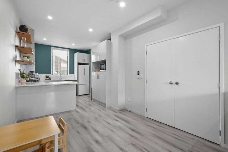Photo of property in 14 Dignity Street, Papakura, 2110