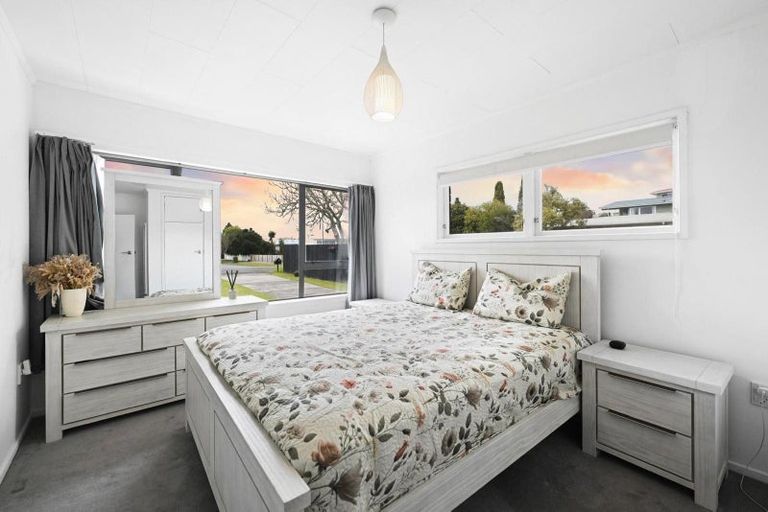 Photo of property in 59 Resthill Crescent, Glenview, Hamilton, 3206