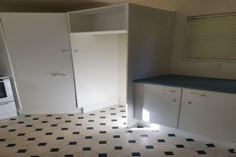 Photo of property in 16a Parsons Glen, Karori, Wellington, 6012